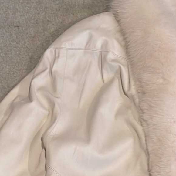 Rare Vintage Beautiful Lamb leather and fox fur coat size M - Picture 5 of 10